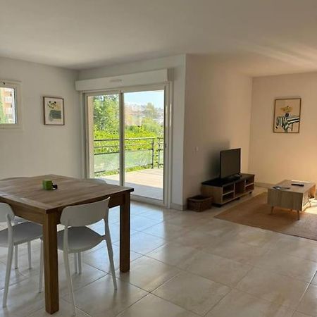Suberbe Appartement Climatise Avec Terrasse Сен-Рафаэль Экстерьер фото