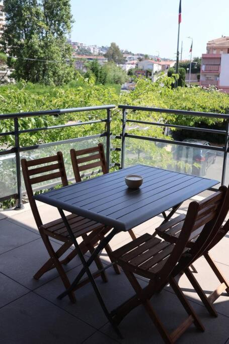 Suberbe Appartement Climatise Avec Terrasse Сен-Рафаэль Экстерьер фото