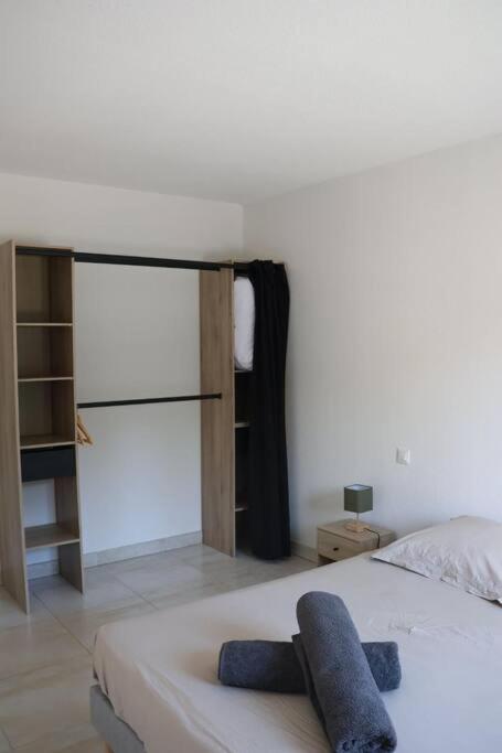 Suberbe Appartement Climatise Avec Terrasse Сен-Рафаэль Экстерьер фото